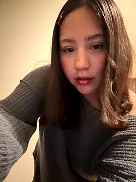 kittyfresita online show from December 3, 2025, 2:08 am