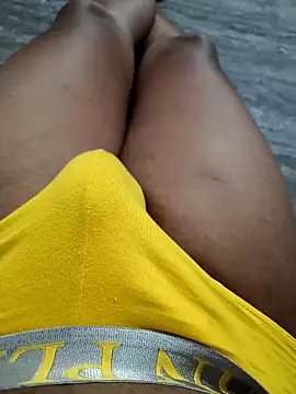 Snapshot of loveme99004 chatting on September 20, 2025, 4:19 pm loveme99004 online show from September 20, 2025, 4:19 pm