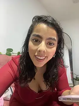 DakotaShelby online show from January 25, 2025, 1:43 am