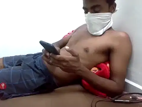 hot dark chocolate08 online show from January 7, 2025, 4:27 pm