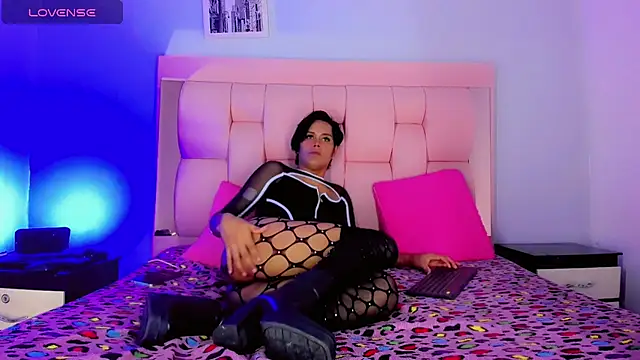 Snapshot of Aistrid_gate chatting on October 27, 2025, 2:10 pm Aistrid gate online show from October 27, 2025, 2:10 pm