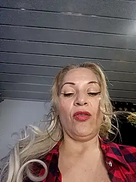 Fenix 528 online show from November 1, 2025, 3:19 am