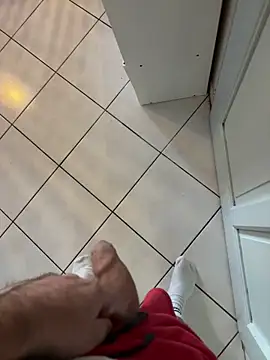 Snapshot of mj23641 chatting on November 3, 2025, 6:47 am mj23641 online show from November 3, 2025, 6:47 am