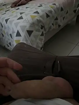 Snapshot of mj23641 chatting on December 3, 2025, 1:53 pm mj23641 online show from December 3, 2025, 1:53 pm