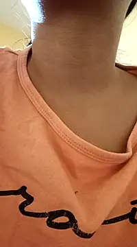 Snapshot of Sanaya_7 chatting on March 21, 2025, 9:56 am Sanaya 7 online show from March 21, 2025, 9:56 am