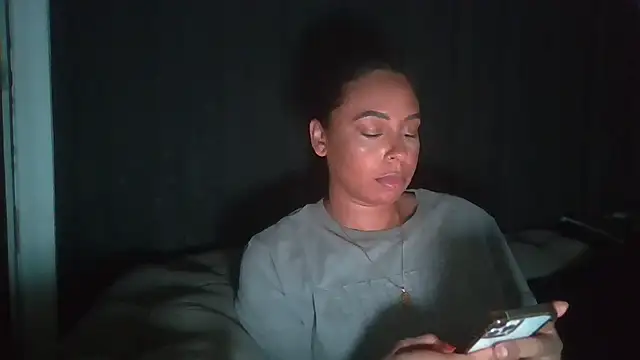 bigbootyjayda online show from April 9, 2026, 9:42 pm