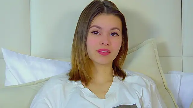 PollyLanders online show from February 28, 2025, 6:54 am