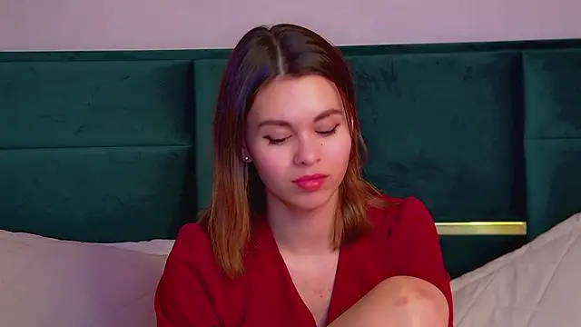 PollyLanders online show from March 3, 2025, 5:42 am