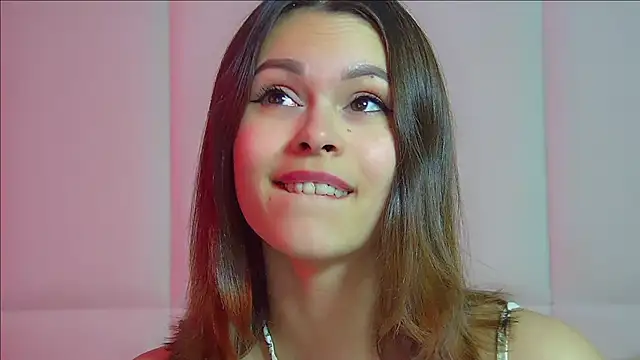 PollyLanders online show from October 19, 2025, 6:41 pm