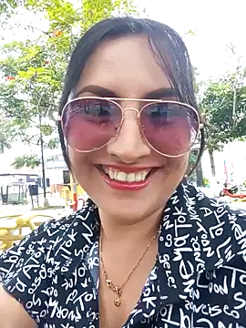 Snapshot of ELISA_90 chatting on January 29, 2025, 5:24 pm ELISA 90 online show from January 29, 2025, 5:24 pm