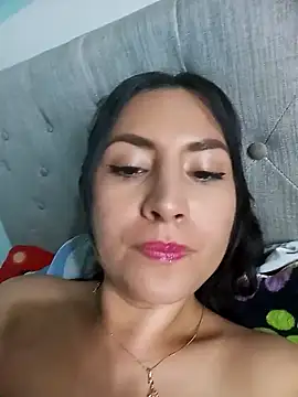 Snapshot of ELISA_90 chatting on January 30, 2025, 1:11 am ELISA 90 online show from January 30, 2025, 1:11 am