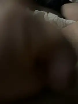 Snapshot of jrizz215 chatting on January 28, 2025, 9:08 am jrizz215 online show from January 28, 2025, 9:08 am