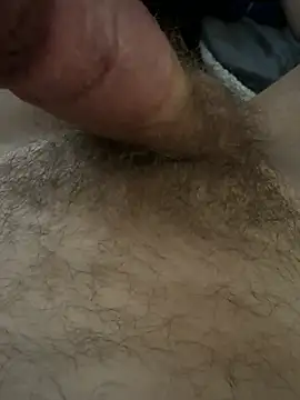 Snapshot of jrizz215 chatting on February 4, 2025, 3:04 pm jrizz215 online show from February 4, 2025, 3:04 pm