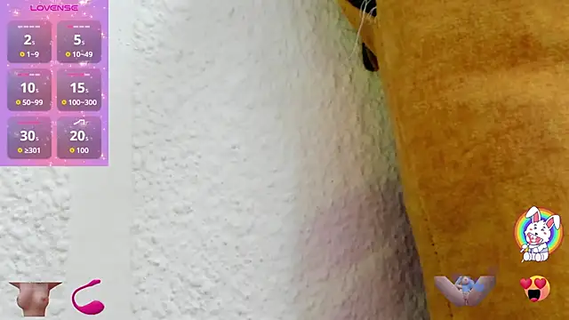 JESSYCORTES online show from December 15, 2025, 6:12 pm