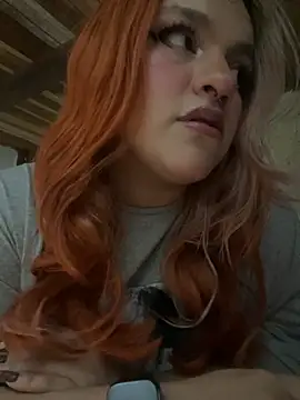 Snapshot of SophiaWeestt99 chatting on November 11, 2025, 3:17 am SophiaWeestt99 online show from November 11, 2025, 3:17 am