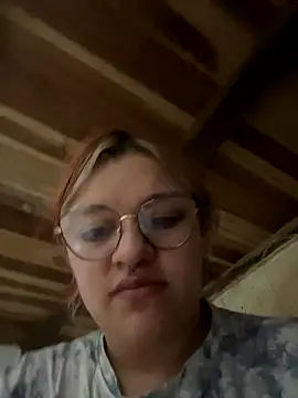 Snapshot of SophiaWeestt99 chatting on November 23, 2025, 3:06 am SophiaWeestt99 online show from November 23, 2025, 3:06 am