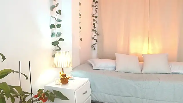 Snapshot of Tommyfoxboy chatting on March 8, 2025, 4:28 pm Tommyfoxboy online show from March 8, 2025, 4:28 pm