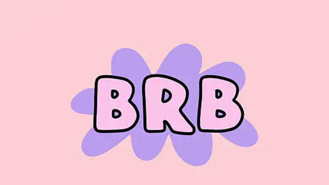 mia and austin online show from November 3, 2025, 11:22 am