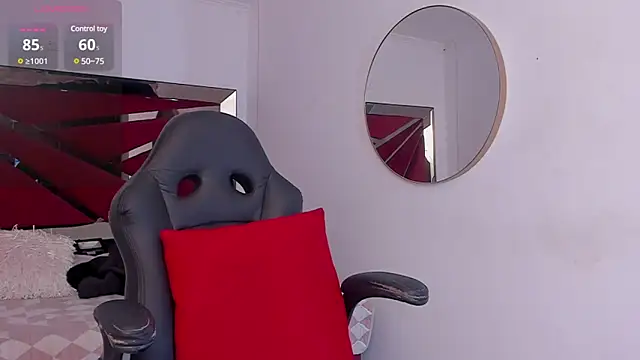 Snapshot of ZaraLim chatting on February 14, 2025, 12:03 pm ZaraLim online show from February 14, 2025, 12:03 pm