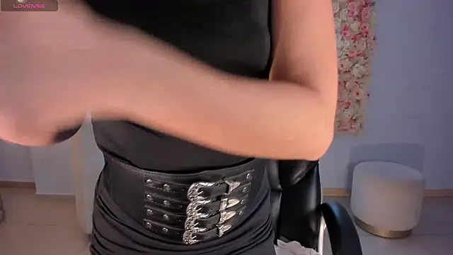 Snapshot of RebeccaHudson chatting on February 26, 2025, 2:15 am RebeccaHudson online show from February 26, 2025, 2:15 am