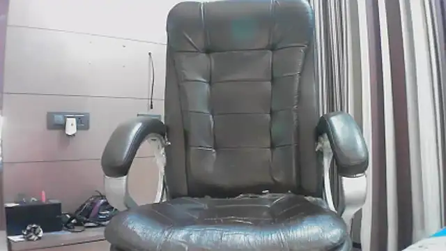 collage hoty online show from November 19, 2025, 5:13 pm