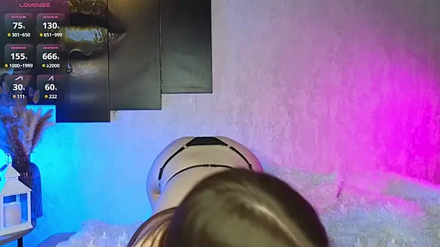 RandiEllett online show from December 10, 2024, 11:19 pm