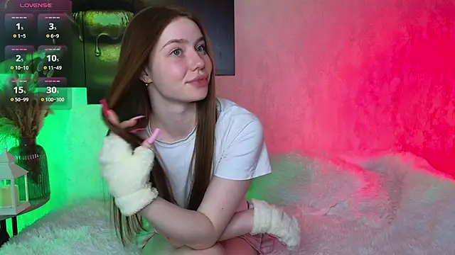 RandiEllett online show from December 30, 2024, 9:19 pm