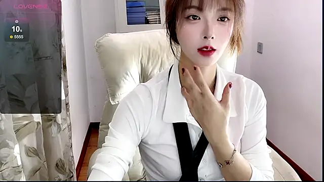 Snapshot of NINIbaby-99 chatting on January 13, 2025, 5:44 pm NINIbaby-99 online show from January 13, 2025, 5:44 pm