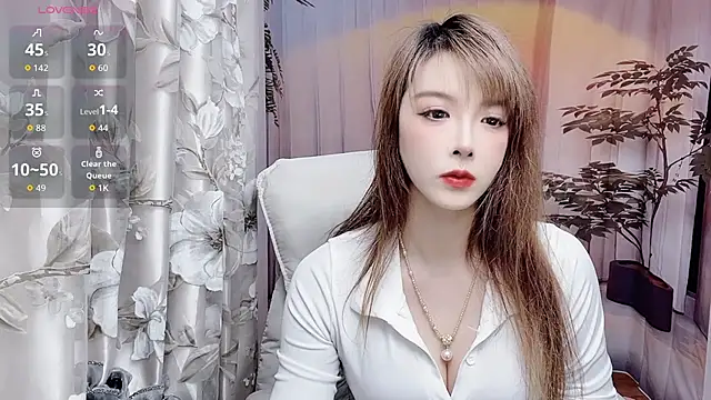 NINIbaby-99 online show from May 28, 2026, 4:04 pm
