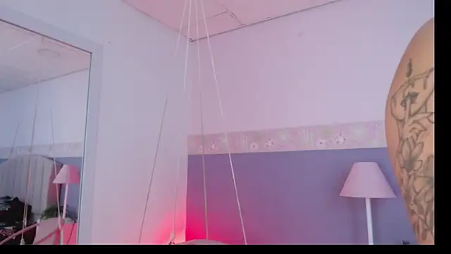 Snapshot of Angie99_gh chatting on January 3, 2025, 3:49 am Angie99 gh online show from January 3, 2025, 3:49 am