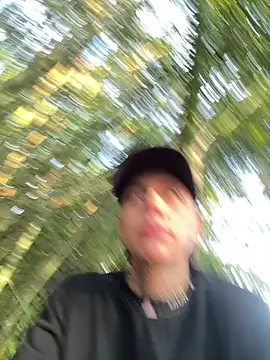 Snapshot of _PhillipBrown chatting on December 6, 2024, 12:05 pm PhillipBrown online show from December 6, 2024, 12:05 pm