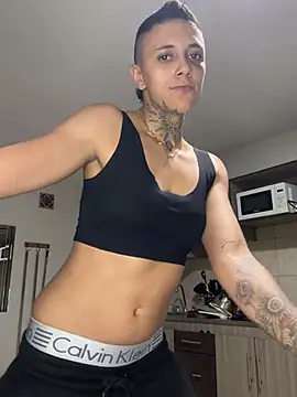 Snapshot of _PhillipBrown chatting on February 7, 2025, 11:34 pm PhillipBrown online show from February 7, 2025, 11:34 pm