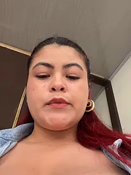 lia moon77 online show from October 23, 2025, 8:18 pm