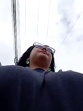 Snapshot of lara_moon25 chatting on November 28, 2025, 7:49 pm lara moon25 online show from November 28, 2025, 7:49 pm