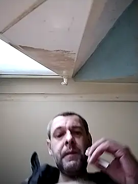 Andrzej-M online show from November 25, 2025, 1:33 pm