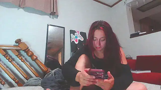 NovaLove2002 online show from September 9, 2025, 4:12 am