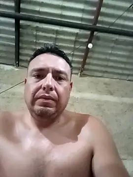 Snapshot of strip_1212 chatting on October 28, 2025, 11:51 pm strip 1212 online show from October 28, 2025, 11:51 pm