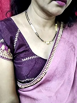 anuradha1432 online show from November 13, 2025, 9:19 am