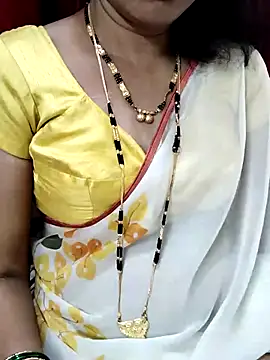 Snapshot of anuradha1432 chatting on January 19, 2026, 9:02 am anuradha1432 online show from January 19, 2026, 9:02 am