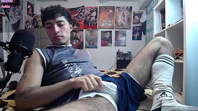 Snapshot of dylan_fun18 chatting on March 10, 2026, 10:59 pm dylan fun18 online show from March 10, 2026, 10:59 pm