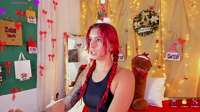 Snapshot of Sophiee_Hill chatting on November 20, 2025, 7:46 pm Sophiee Hill online show from November 20, 2025, 7:46 pm