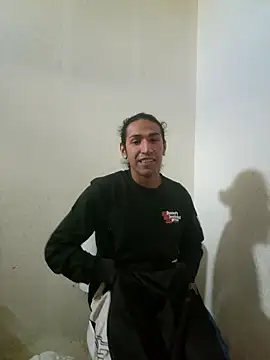 LargeDominoes online show from April 13, 2026, 4:34 pm