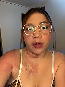 WhiteWomen online show from October 30, 2025, 12:23 am