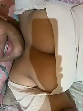 Snapshot of vic_pretynhaa chatting on January 16, 2025, 2:30 pm vic pretynhaa online show from January 16, 2025, 2:30 pm