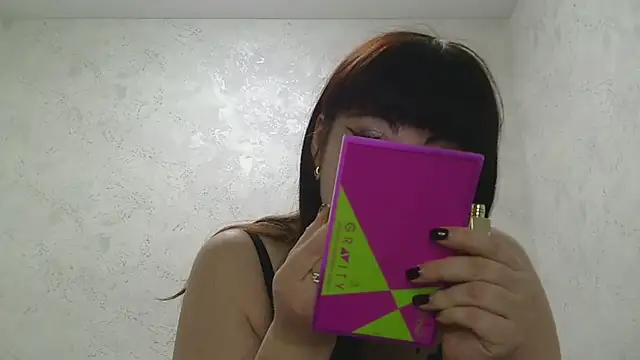 Snapshot of StarandMoon chatting on November 28, 2025, 1:14 pm StarandMoon online show from November 28, 2025, 1:14 pm