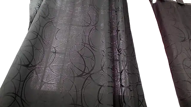 Kitten Hot  online show from November 29, 2025, 9:18 pm