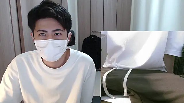 Snapshot of ryota_kkk chatting on May 25, 2026, 12:55 pm ryota kkk online show from May 25, 2026, 12:55 pm