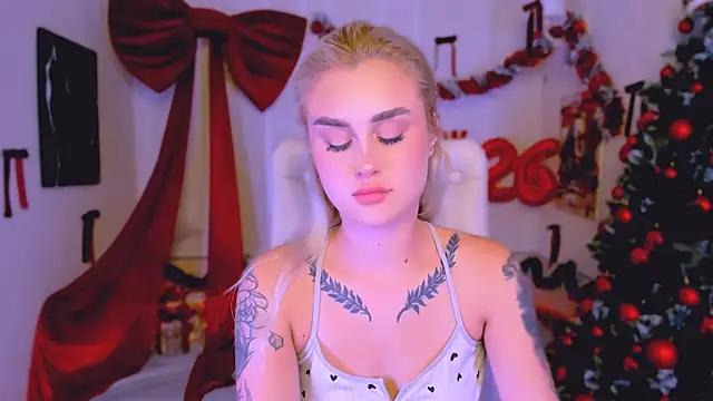  Ravenaa online show from December 22, 2025, 2:03 pm