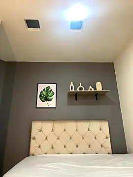 Snapshot of Soe_Lara chatting on November 20, 2025, 10:48 am Soe Lara online show from November 20, 2025, 10:48 am