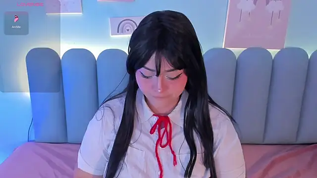 curvy rousi online show from November 7, 2025, 11:43 am